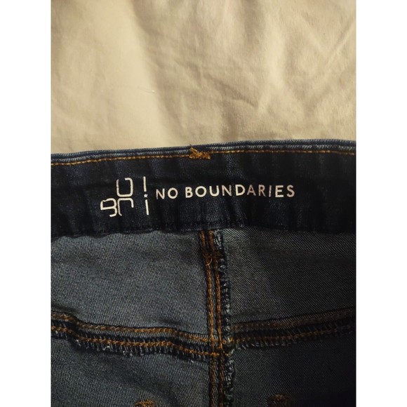 No Boundaries Girls Jeans Size 7 Blue Skinny Junior Cropped - Picture 4 of 10